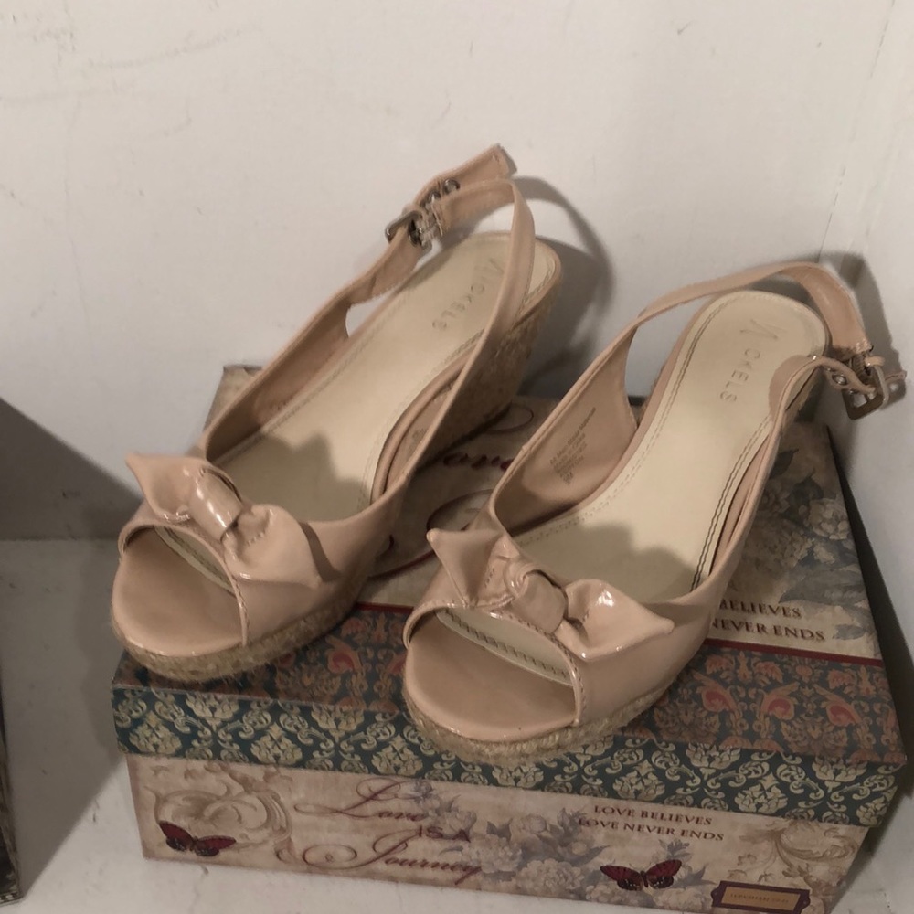 Blush pink Open toe wedge shoe